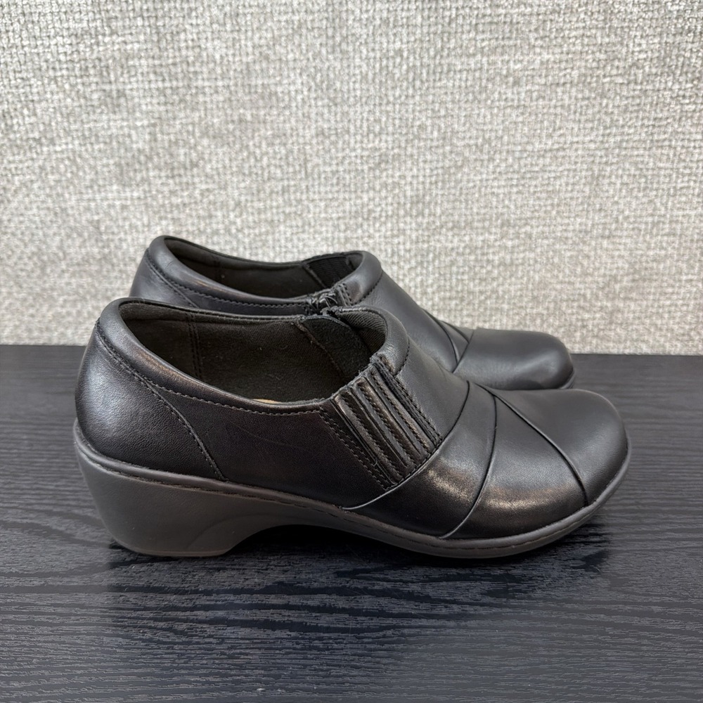 Clarks Women's Size 7‎ Clog Shoes Black Ultimate Comfort Leather Slip On Zipper